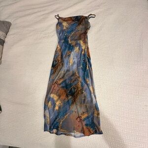 Elegant Marbled Spaghetti Strap Midi Dress